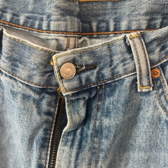 Mens Levi’s 550 Jeans 38/30 - Picture 2 of 6